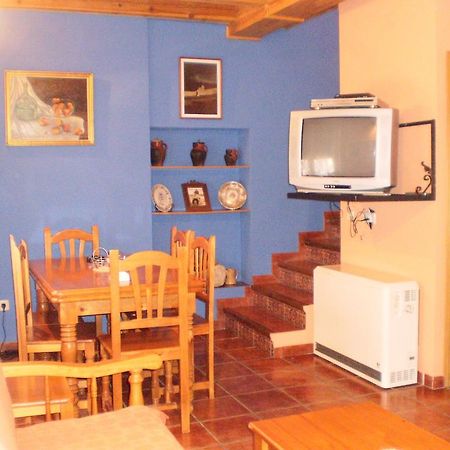 Los Olmos Holiday Home Fuentiduena エクステリア 写真